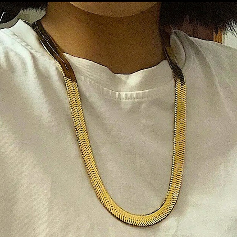 GOLD FLAT HERRINGBONE 10mm NECKLACE - Picture 14 of 14